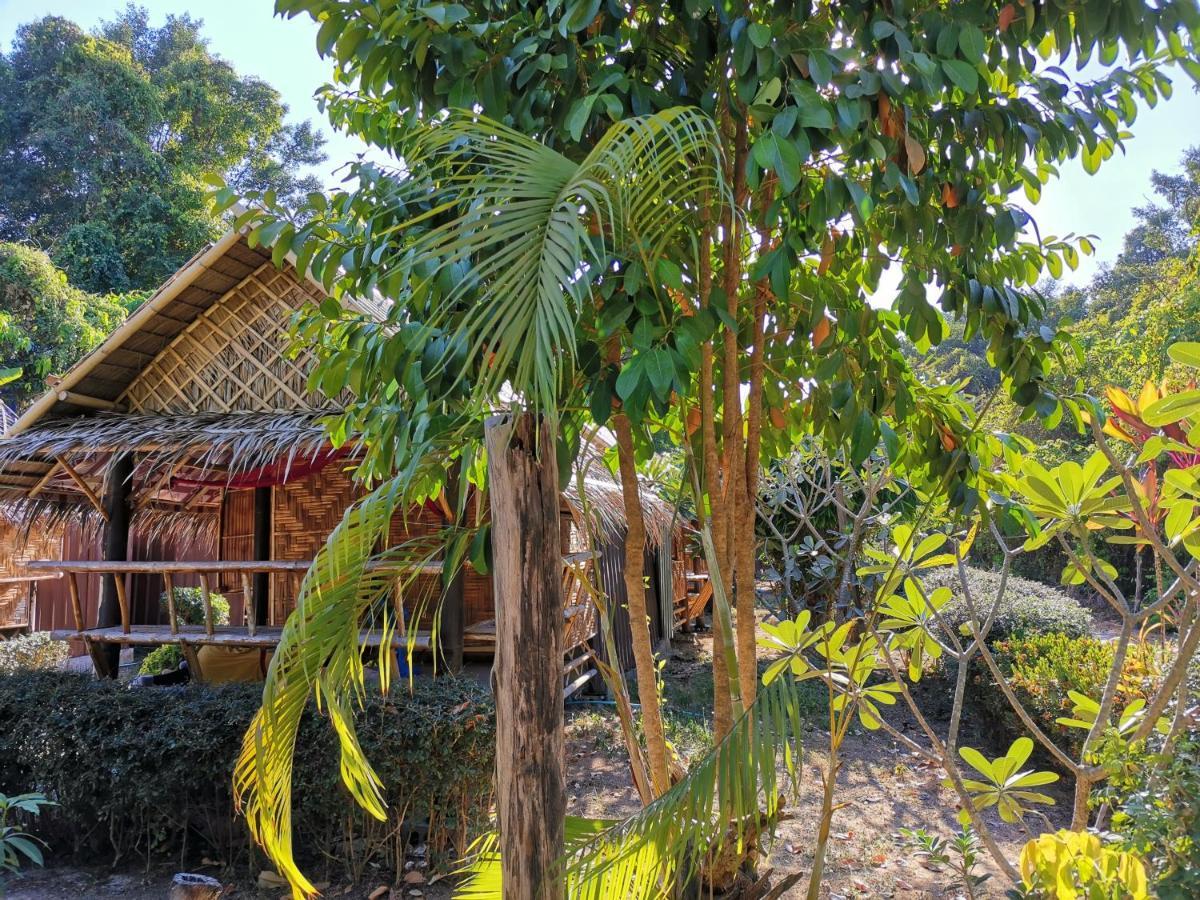 Phuhaya Bamboo Bungalows Koh Lanta Ngoại thất bức ảnh