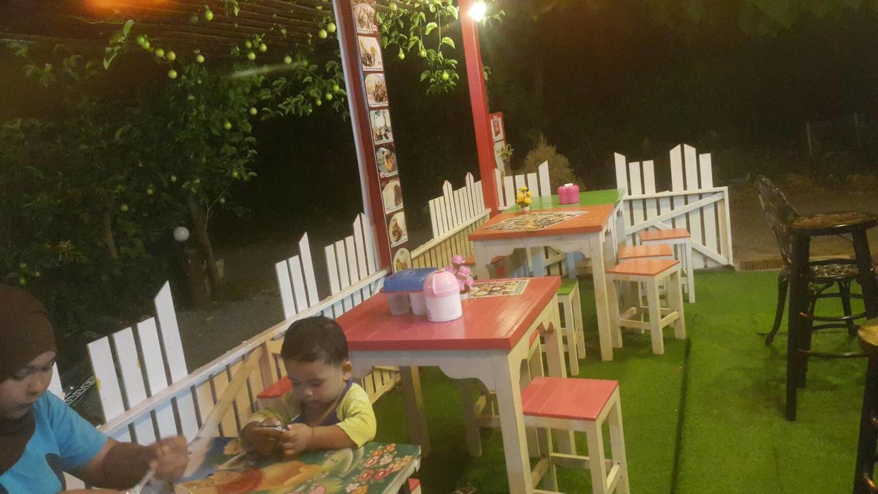 Phuhaya Bamboo Bungalows Koh Lanta Ngoại thất bức ảnh